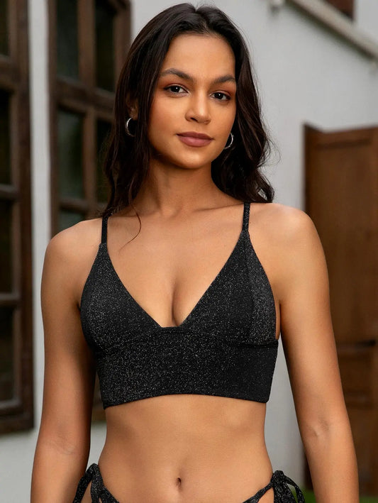 Top de biquíni em estilo regata (tank) com recorte triângulo, com brilho/glitter