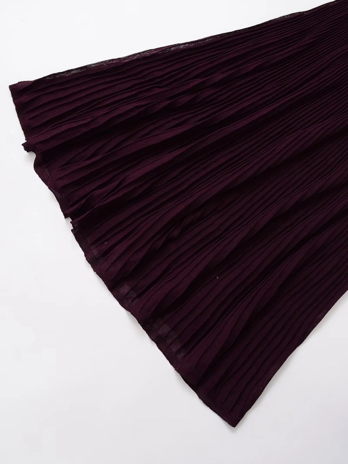 Vestido longo feminino canelado, sem mangas, com gola redonda, elegante – lançamentos de verão 2025