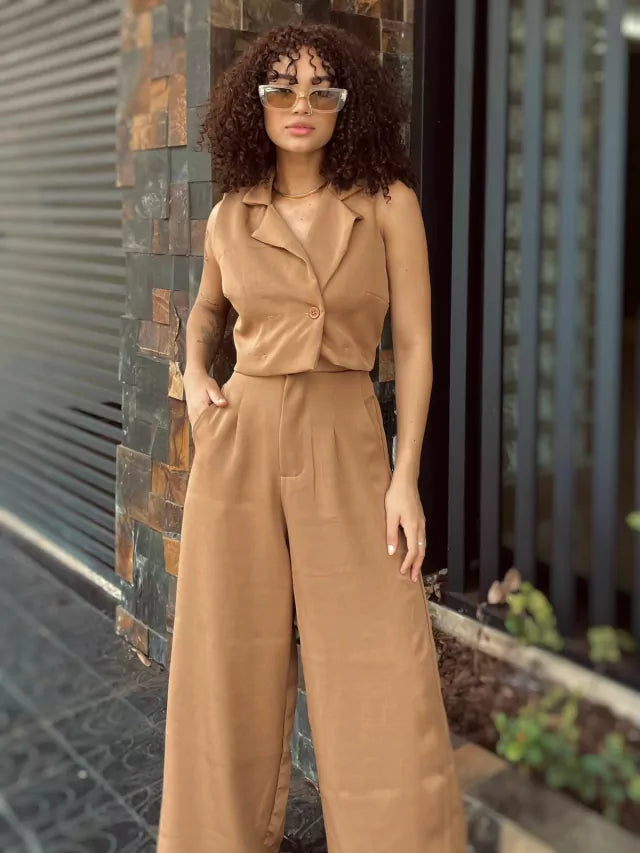 Conjunto Feminino Alfaiataria Calça Pantalona e Colete Gloria